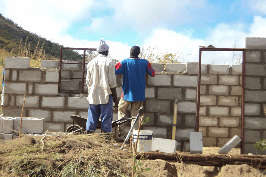 Builder uses homemade cement blocks