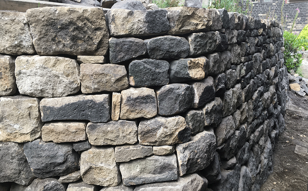 reclaimed-gritstone-dry-stone-retaining-wall-hebden-bridge-38